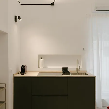 Zeno Casa Damare *